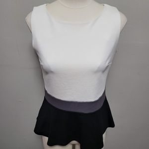 Smart Set ivory colorblock ponte peplum sleeveless blouse size medium